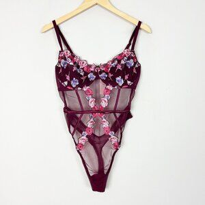 NEW Victoria’s Secret Teddy Bodysuit 1 Piece Embroidered Lingerie Size XL Women'
